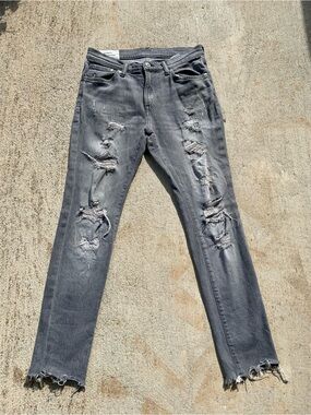 H&M Men’s Skinny Distressed Gray Jeans
